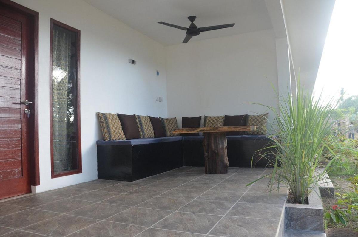 Amigos Bungalows Gili Meno Exteriör bild
